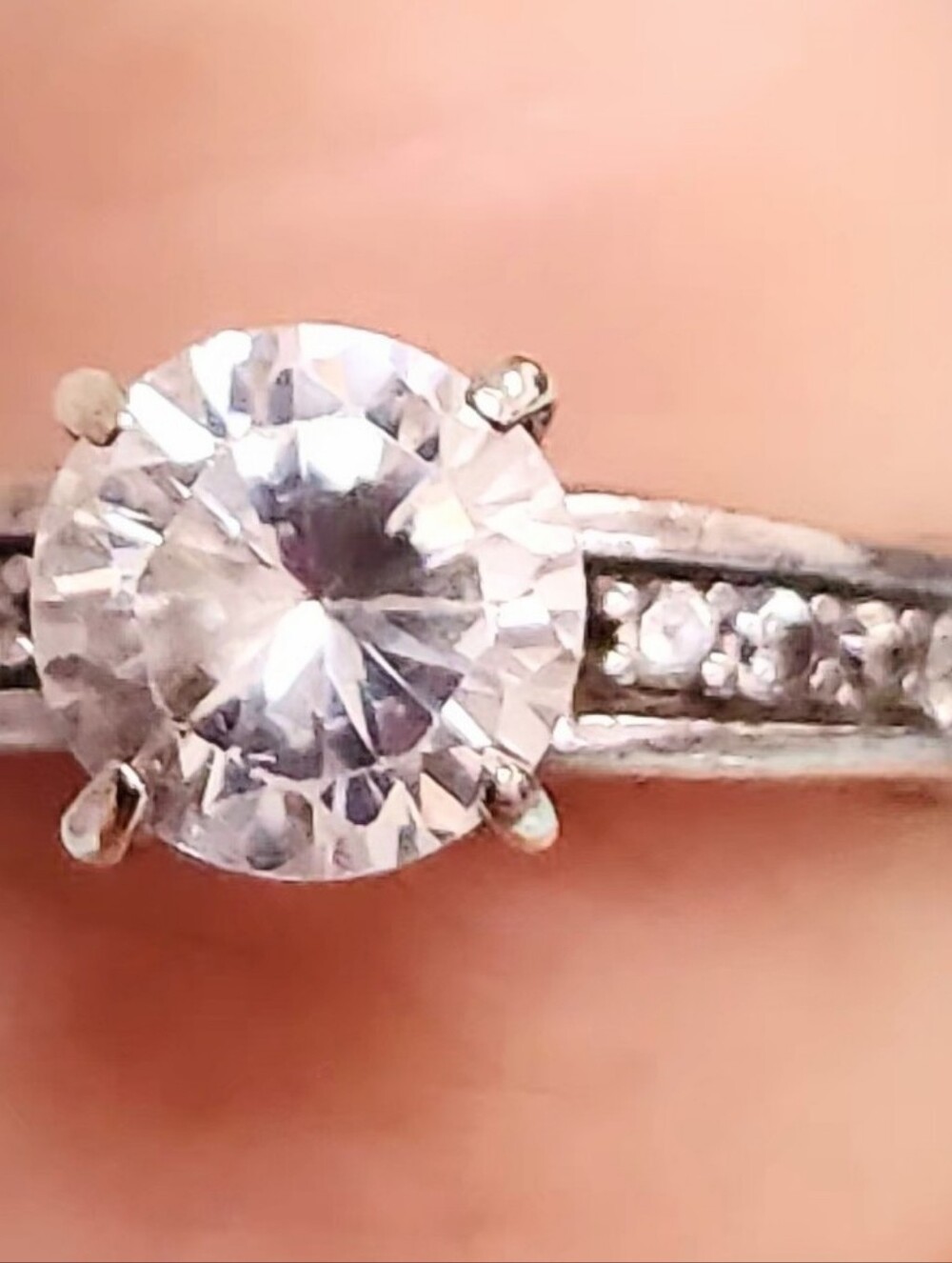 Silver Clear Cubic Zirconia Solitaire Ring - Elegant Clear Stone Vintage Size 7